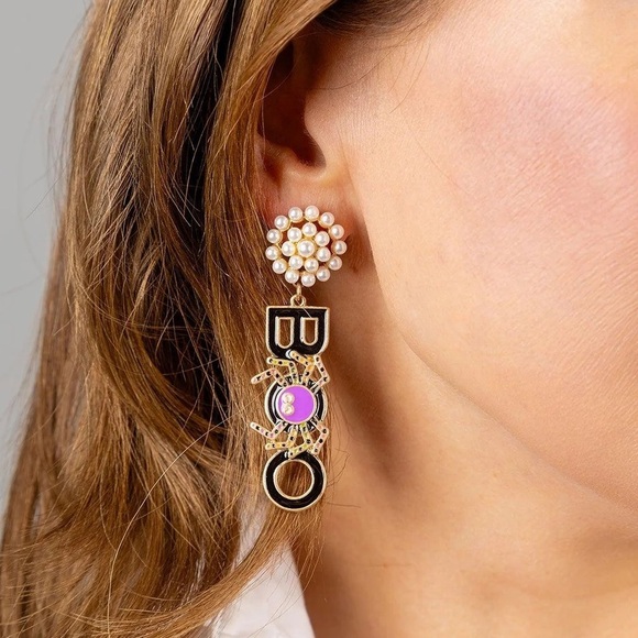 Canvas Style Jewelry - HALLOWEEN • BOO • DANGLE EARRINGS